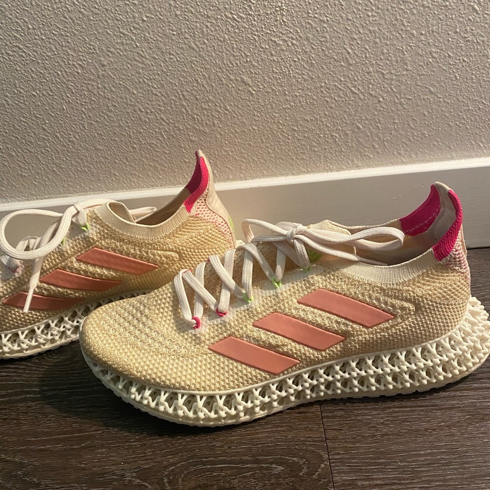 Adidas Women's 4DFWD Running Shoes pink